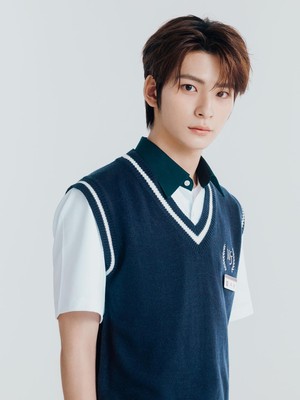 Foto 15 Trainee SM Entertainment Buat Proyek Reply High School