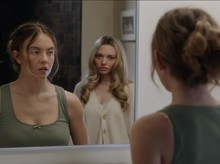 Penampakan Sydney Sweeney Jadi ART Misterius: Berdarah-darah, Bikin Merinding!