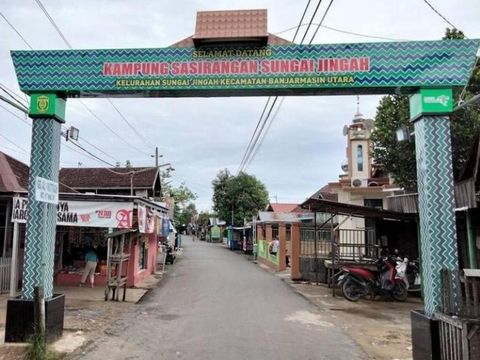 Wisata Kampung Banjar Sungai Jirah, Banjarmasin. Wisata Kampung Banjar Sungai Jirah, Banjarmasin.