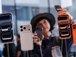 Antusias Warga Beijing Sambut Penjualan Perdana iPhone 17