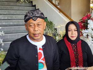 Pemkab Ponorogo Wacanakan Seragam Khas Siswa Namanya Donda-Dondi