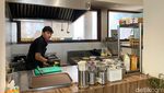 Di Sini Ada Dry Ramen Nyemek dan Ramen Paitan Enak