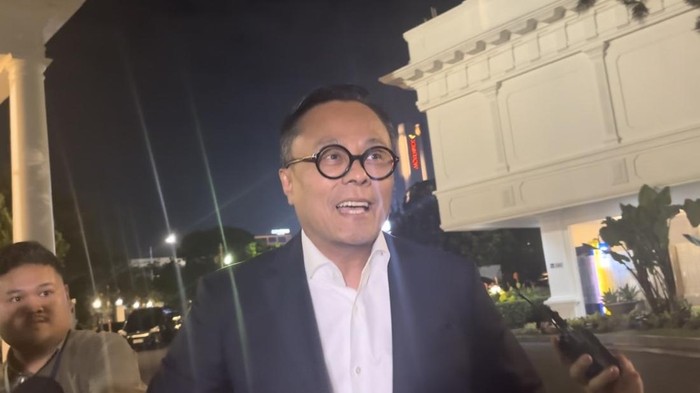 Dony Oskaria bertemu Presiden Prabowo di Istana setelah ditunjuk sebagai Plt Menteri BUMN. (Firda/detikcom)