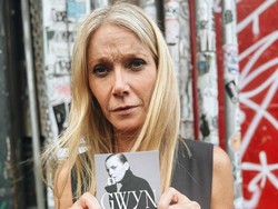 Gwyneth Paltrow Selfie Wajah Keriput Apa Adanya, Banjir Pujian
