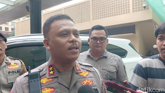 Kakorlantas Polri Irjen Agus Suryonugroho mengatakan pihaknya merespons positif aspirasi masyarakat dan sedang mengevaluasi penggunaan sirine dan rotator. (Rumondang/detikcom)