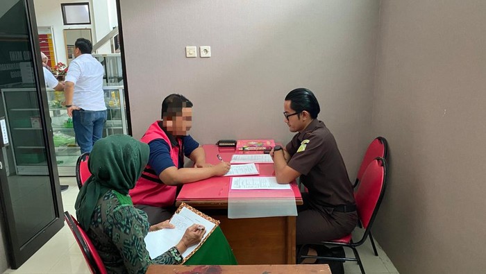 Kasus kredit fiktif Ponorogo