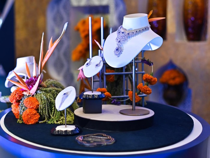 Peluncuran Koleksi Perhiasan MONDIAL An Odyssey of Majestic Realms