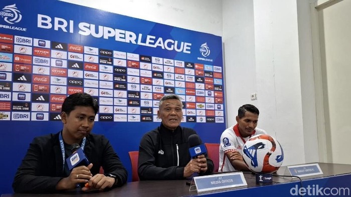 Konferensi pers Malut United Vs Madura United yang berakhir dengan skor 4-1.