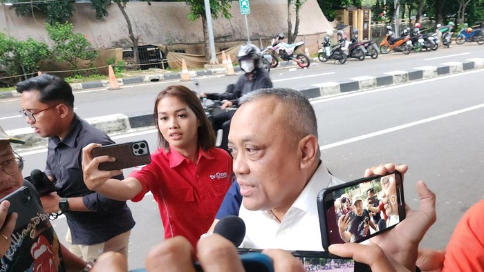 KPK telah selesai memeriksa eks Bendahara Amphuri, Tauhid Hamdi (TH). (Adrial Akbar/detikcom)