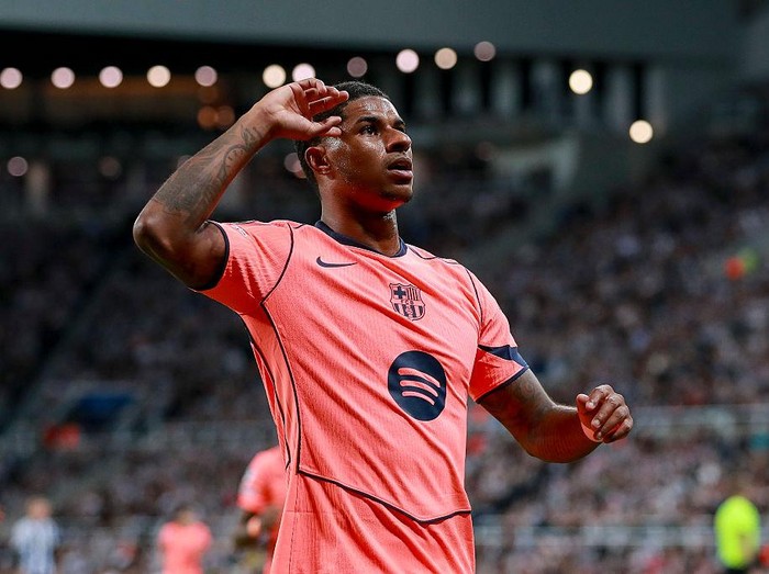 Marcus Rashford Newcastle upon Tyne, United Kingdom - September 18: Marcus Rashford of FC Barcelona celebrates after scoring his teams second goal during the UEFA Champions League 2025/26 League Phase MD1 match between Newcastle United FC and FC Barcelona at St James Park on September 18, 2025 in Newcastle upon Tyne, England. (Photo by Ryan Crockett/DeFodi Images/DeFodi via Getty Images)