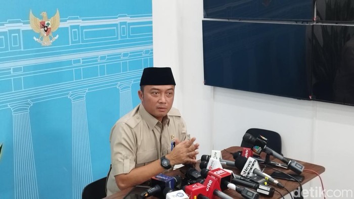 Menteri Sekretaris Negara Prasetyo Hadi di Istana Kepresidenan, Jakarta Pusat, Jumat (19/9/2025).