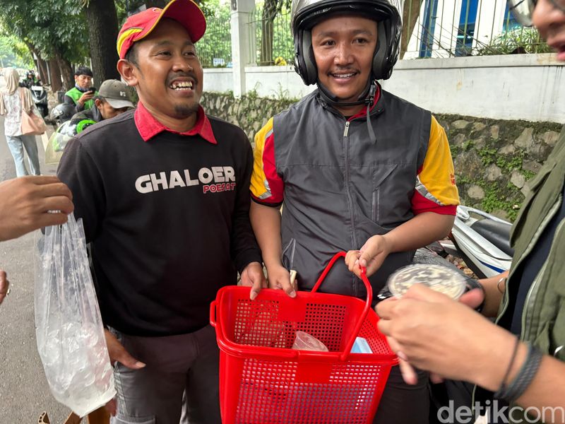 Pegawai SPBU Shell Keliling Jualan Kopi Imbas Stok BBM Kosong