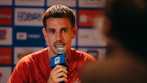 Penjaga gawang Bali United, Mike Hauptmeijer.