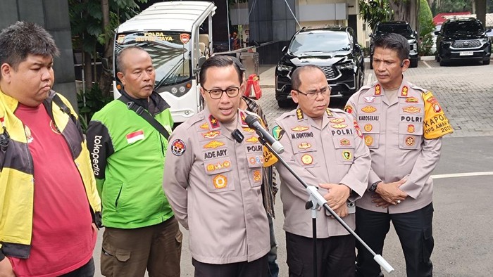Polda Metro Jaya membantah bahwa admin Gejayan Memanggil, Syahdan Husein, melakukan aksi mogok makan di dalam rutan. (dok.istimewa)