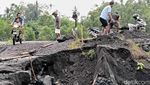 Tanggul di Lumajang Terkikis Banjir Lahar Semeru