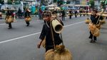 Tradisi Ngarengkong Kasepuhan Banten Kidul Meriahkan Festival Seni Multatuli
