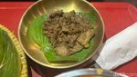 Baru! Warung Tenda di Tebet Jualan Menu Bun Cha hingga Pad Kra Pao
