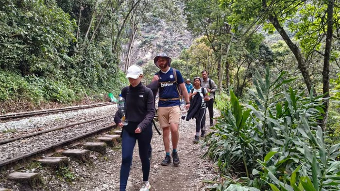 Turis terlantar di Machu Picchu