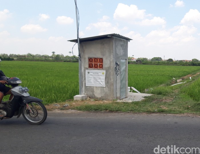 Bangunan rumah pompa air yang viral di media sosial.
