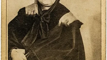 Penampakan Abraham Lincoln tiba-tiba muncul di foto istrinya Mary Todd Lincoln. Foto: Fixphoto