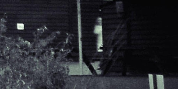 Foto Penampakan Hantu