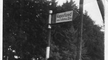 Foto ini diambil di Huangaria pada 1942. Di belakangnya ada seorang anak gadis tanpa lengan dan muka. Foto: Fix Photo