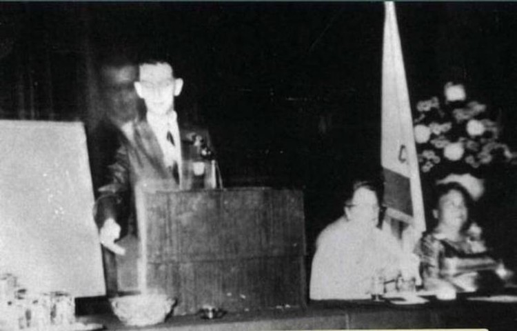 Foto Penampakan Hantu Foto Penampakan Hantu