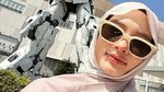 Inara Rusli Throwback Masa Kecil Foto Bareng Patung Doraemon-Gundam