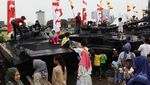 Warga Serbu TNI Fair di Monas, Pameran Alutsista Jadi Magnet