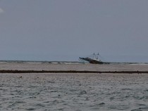 Kapal Nelayan di Belitung Timur Tenggelam, 5 ABK Selamat