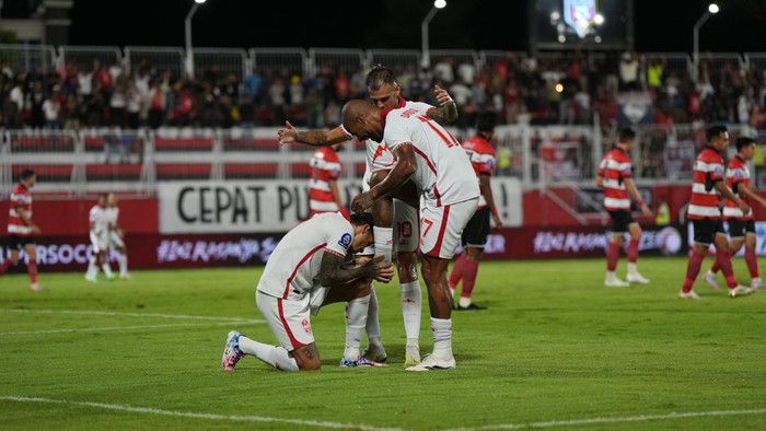 Hasil Malut United Vs Persib: Ciro Bikin Gol, Laskar Kie Raha Menang 2-0