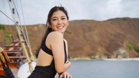 Untuk olahraga, Naysila Mirdad terbilang bisa banyak bidang. Olahraga dari dulu aku suka pilates, renang, tenis, sekarang padel juga. Muaythai sudah gak, katanya. (Foto: dok Instagram naymirdad)