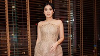 Naysila Mirdad menerapkan intermitten fasting soal jaga body goals. Sudah kebiasaan aku tutup jam 6 atau 8, makan lagi jam 12, ngikutin terakhirnya, tuturnya. (Foto: dok Instagram naymirdad)