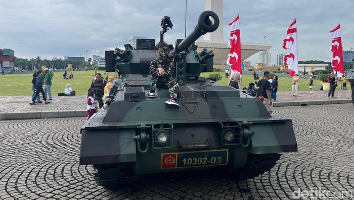 Pameran Alutsista TNI di Monas