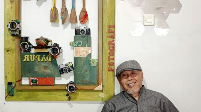 Pameran Andi Sopiandi bertajuk “Bekas Dibalik Foto”
