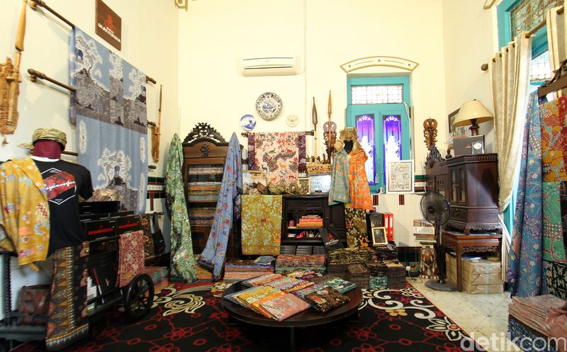 Rumah Gajah Mungkur di Gresik Rumah Gajah Mungkur di Gresik