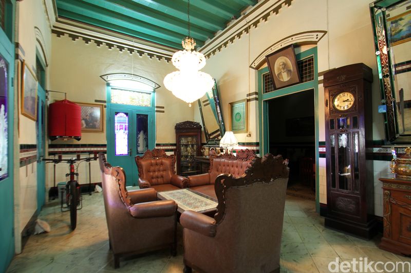 Rumah Gajah Mungkur di Gresik Rumah Gajah Mungkur di Gresik