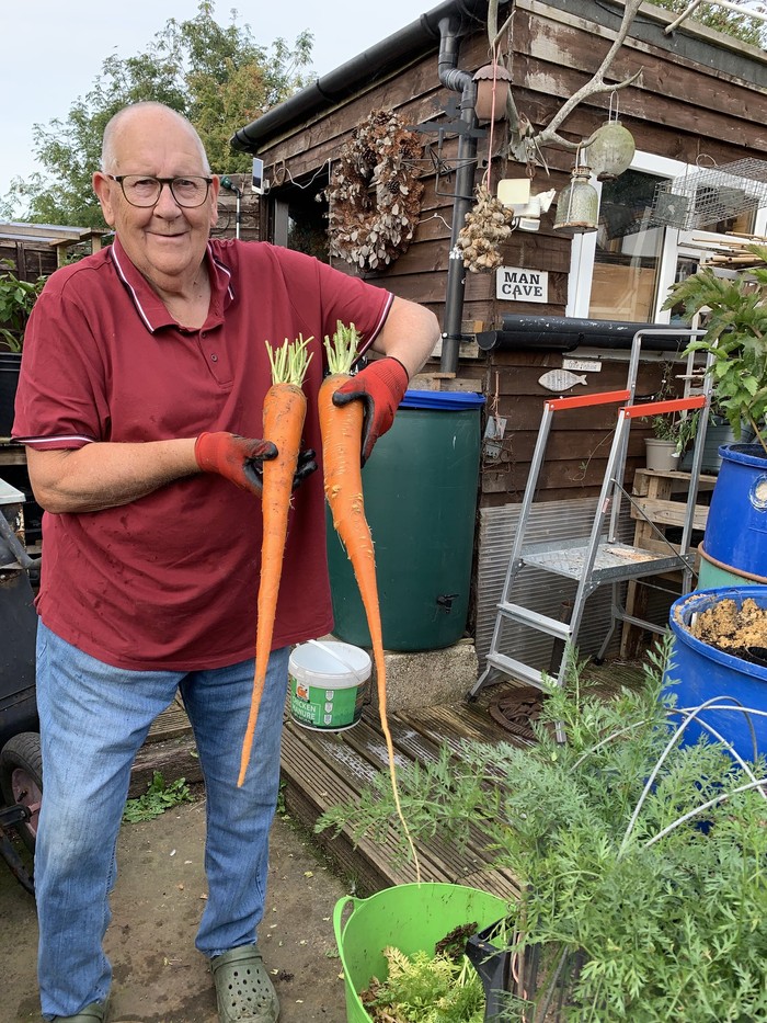 Sayur dan buah raksasa