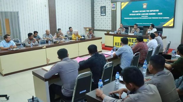Tim Polda Riau melakukan supervisi Operasi Antik di Polres Meranti, Jumat (19/9/2025).