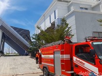 Penampakan Atap Teras KPT Brebes Ambruk Timpa 3 Pekerja