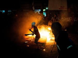 Demo Antikorupsi di Manila Rusuh, 200 Orang Ditangkap