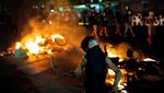 Demo Anti Korupsi di Manila Makin Memanas, Kendaraan Dibakar Massa