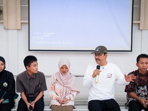 Gus Ipul Kunjungi SRMA 13 Bekasi, Tinjau Perkembangan Siswa