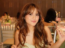 Potret Marsha Aruan Tampil Beda Dengan Rambut Dark Blonde, Cantik Bak Barbie