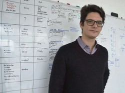 CEO Perusahaan Teknologi Meninggal Jatuh dari Gunung