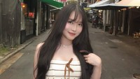 Penampilan Nita Vior juga menjadi sorotan netizen. Hot bumil, komen @cesiann. Apa boleh ibu hamil secantik ini? komen @hello_glouinthesky. (Foto: dok Instagram nitavior)