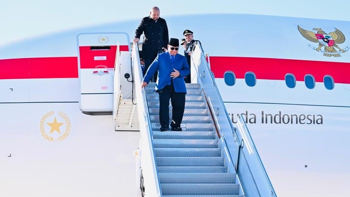 Presiden Prabowo Subianto tiba di New York, Amerika Serikat (AS), untuk menghadiri Sidang ke-80 Majelis Umum Perserikatan Bangsa-Bangsa (PBB). Presiden Prabowo Subianto tiba di New York, Amerika Serikat (AS), untuk menghadiri Sidang ke-80 Majelis Umum Perserikatan Bangsa-Bangsa (PBB).