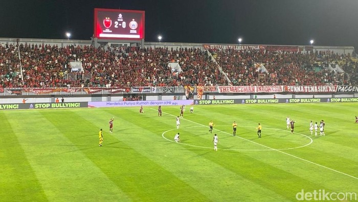 PSM Makassar menang 2-0 atas Persija Jakarta di Stadion Gelora BJ Habibie dalam laga Super League 2025/2026.