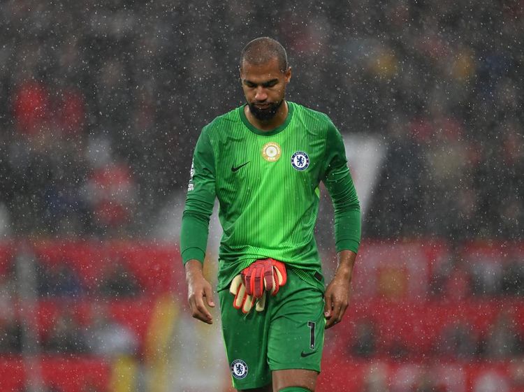 Chelsea dan Problematika Kipernya