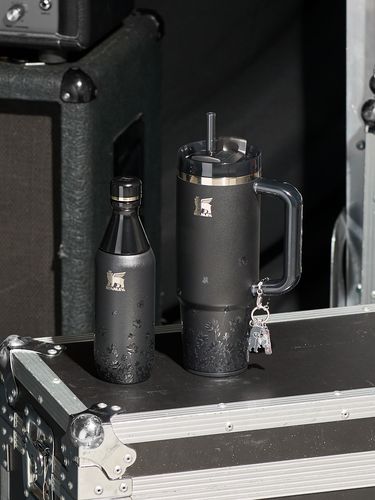 Stanley 1913 x JENNIE Stanley 1913 x JENNIE.